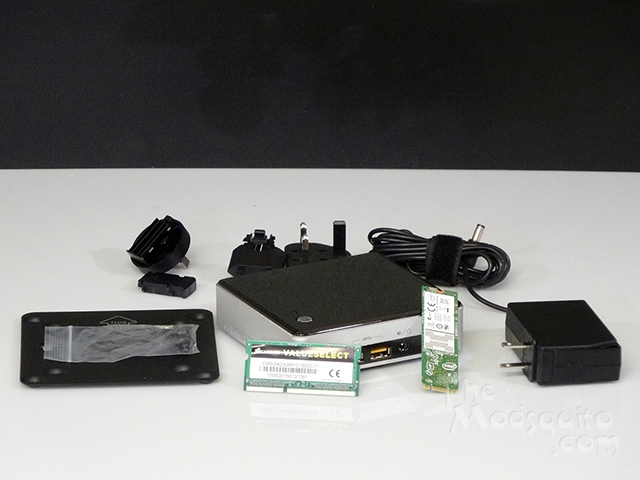 Mosquito_Hanging_in_the_balance_Intel_NUC_bit-tech_modzoo_DSC03464.JPG
