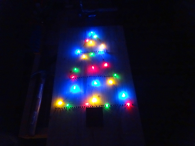 Mosquito_Emilie_String_Christmas_Tree_DSC03138-W640.JPG