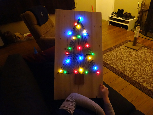 Mosquito_Emilie_String_Christmas_Tree_DSC03141-W640.JPG