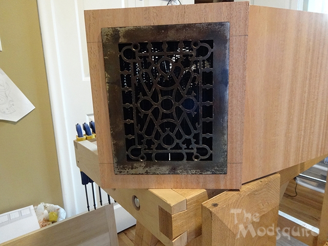Mosquito_Victorian_Wooden_Desktop_G.Skill_DSC03449.JPG