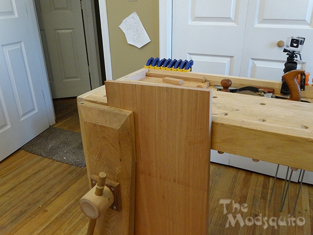 Mosquito_Victorian_Wooden_Desktop_G.Skill_DSC03627.jpg