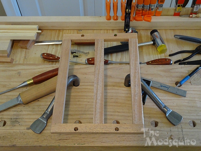 Mosquito_Victorian_Wooden_Desktop_G.Skill_DSC03660.jpg