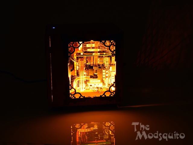 Mosquito_Victorian_Wooden_Desktop_G.Skill_DSC_0177.jpg