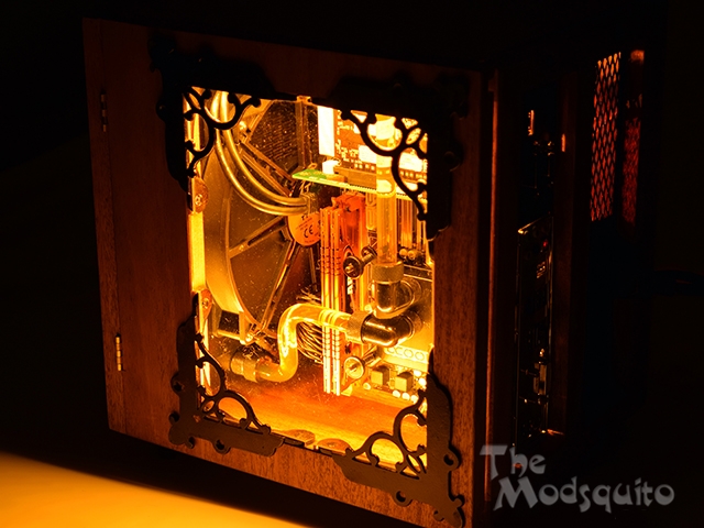 Mosquito_Victorian_Wooden_Desktop_G.Skill_DSC_0183.jpg