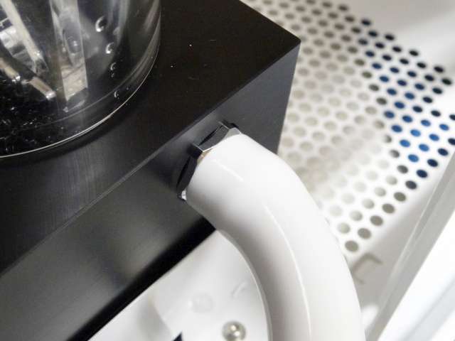 Mosquito_NZXT_H230_PrimoChill_LRT_Liquid_DSC00331-W640.jpg