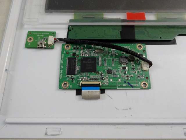 Mosquito_NZXT_H230_PrimoChill_LRT_Liquid_DSC00379-W640.jpg
